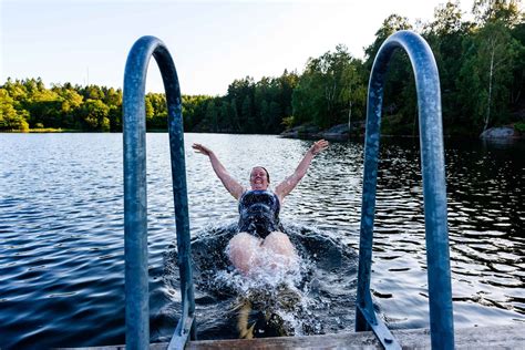 Jaws - Uiminen Tekee Hyvää Sydämelle!